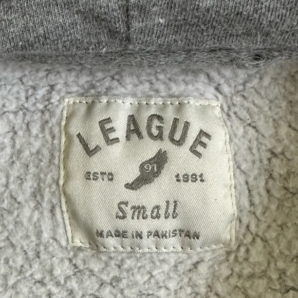 Gray Hooded Graphic Sweatshirt - Picture 9 of 10